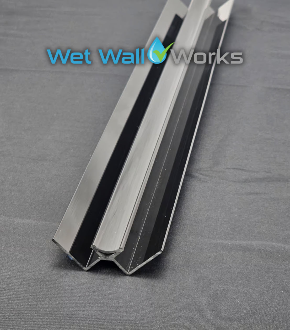 Internal Corner Trim - Black - for Wet Wall Panels - 2400mm (h)