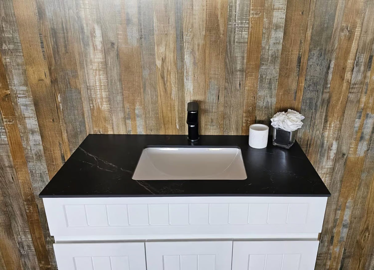 Reclaimed Oak Wet Wall Panel - 2400mm (h) x 1000mm (w) x 10mm (d)