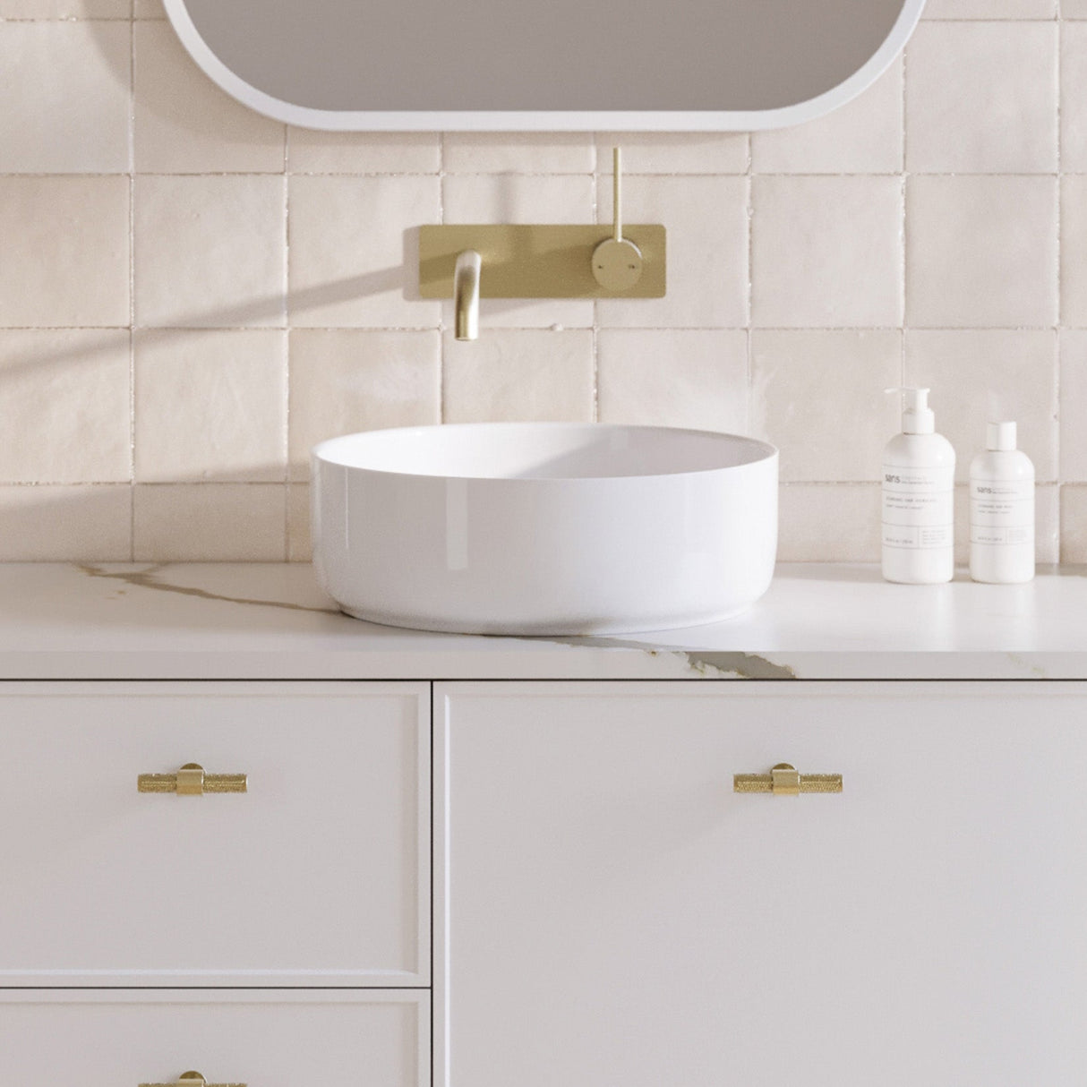 A lifestyle image of Timberline's Allure Basin 360mm White Gloss