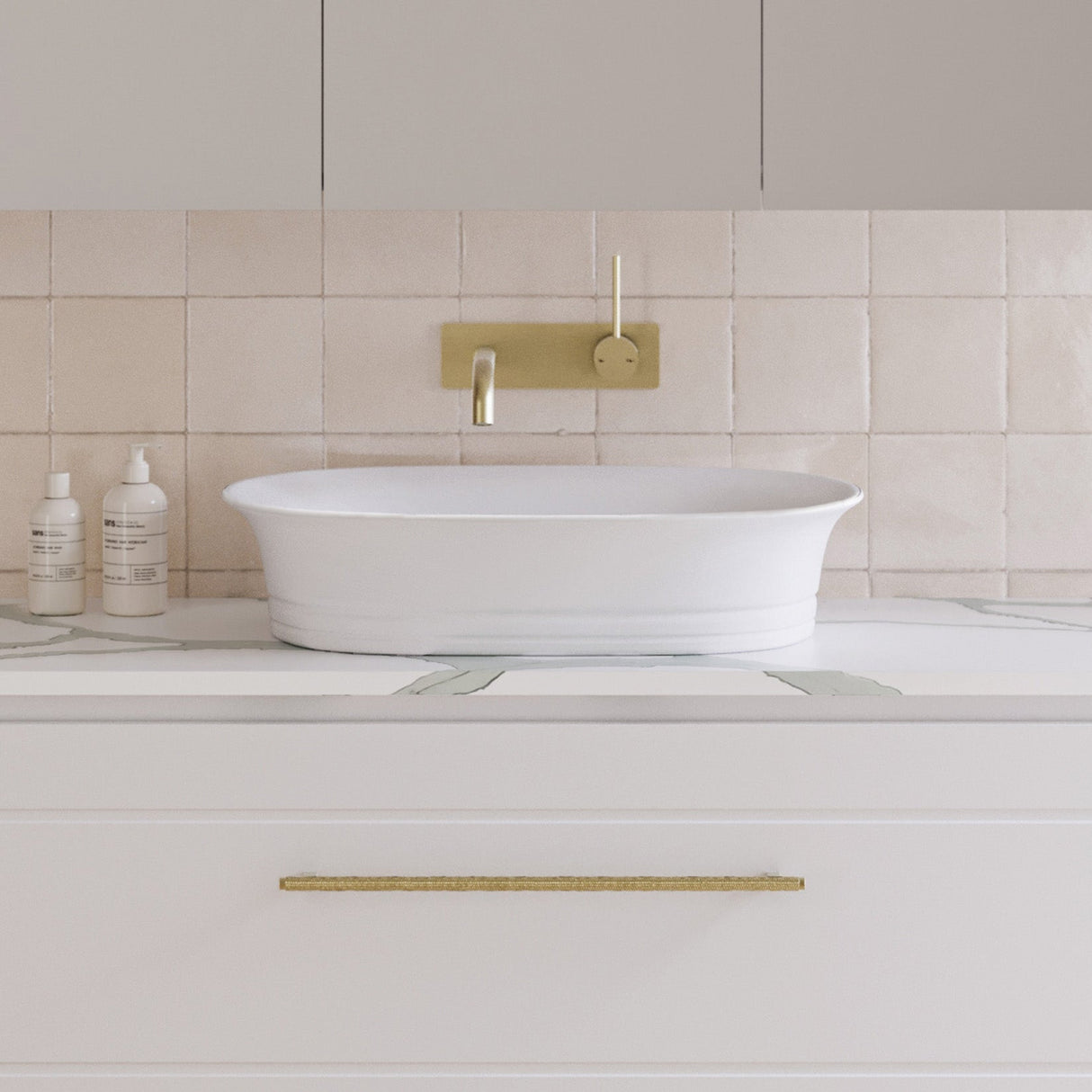 A lifestyle image of Timberline's Bonnie Basin 560mm White Matt