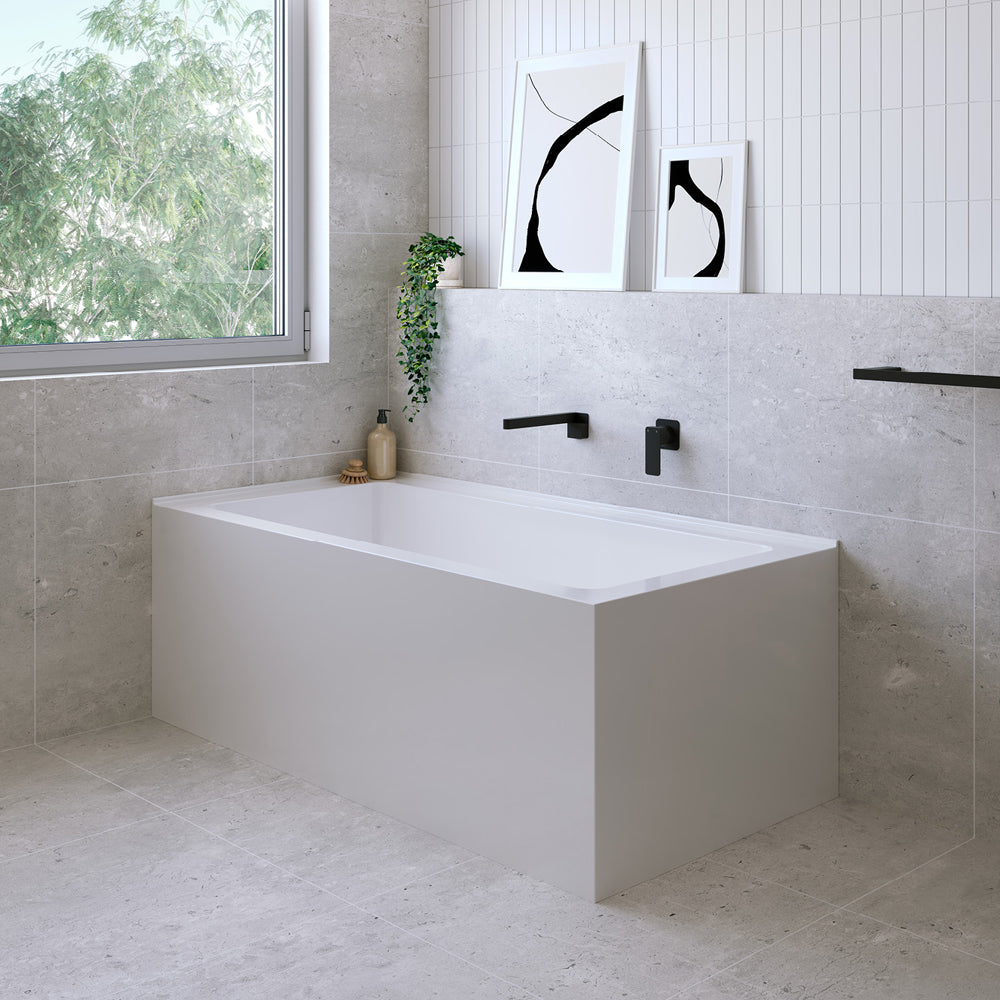 Sentor Right-Hand Acrylic Corner Bath with Overflow, 1500mm