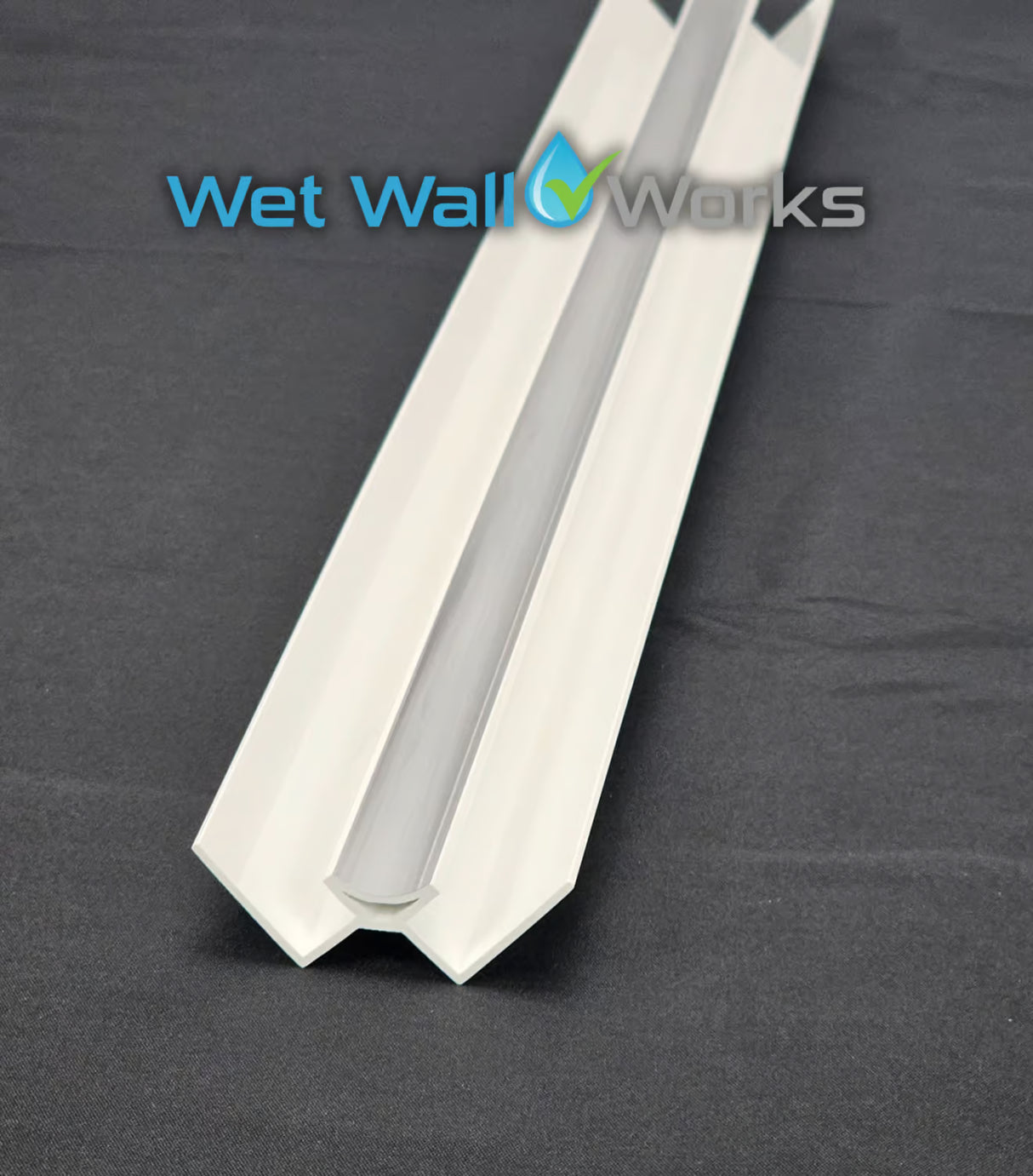 Internal Corner Trim - Chrome - for Wet Wall Panels - 2400mm (h)