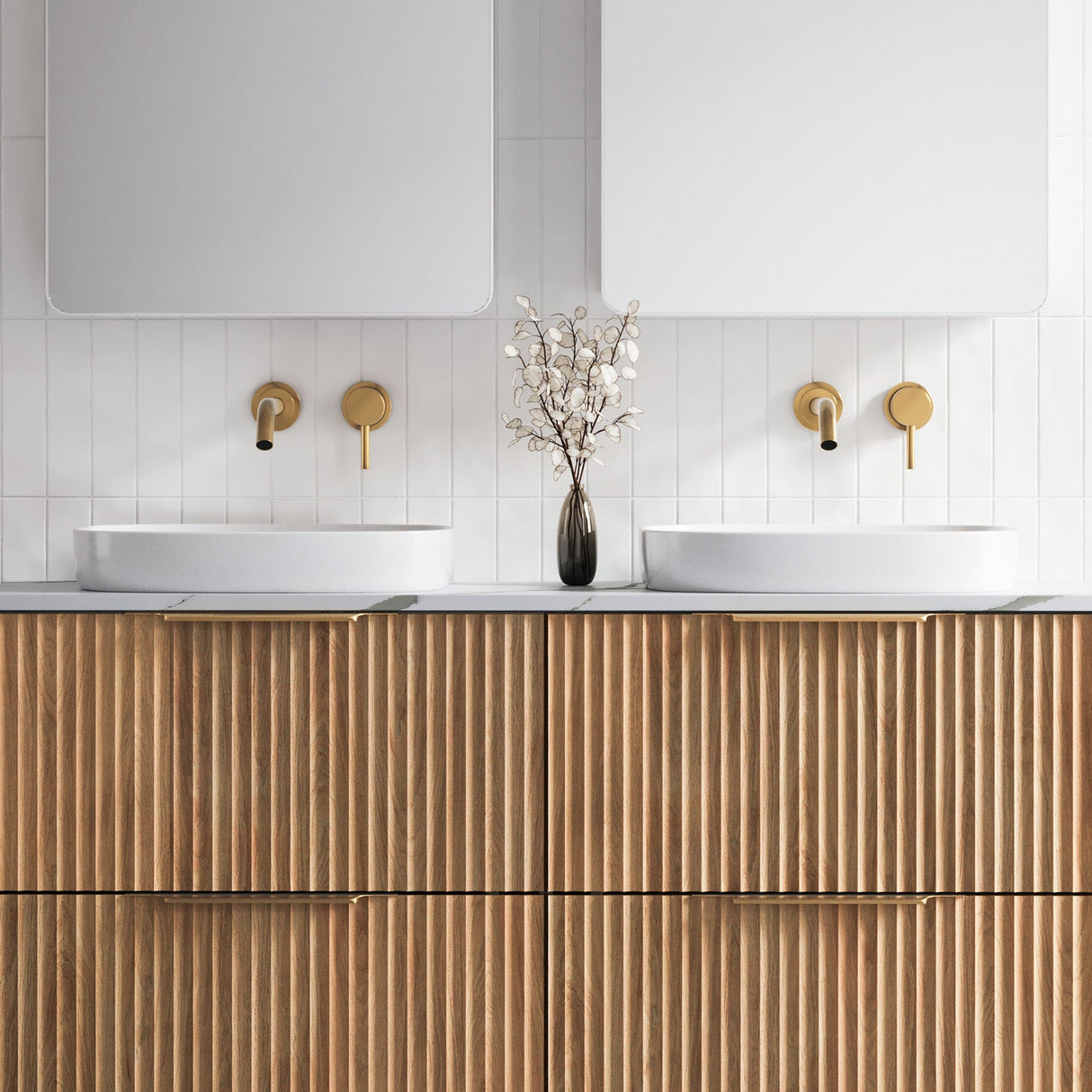 A lifestyle image of Timberline's Lorenzo Basin 500mm White Gloss